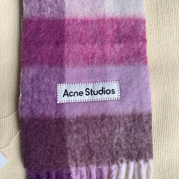 Acne Studios Checked Wool Scarf - Picture 3 of 5